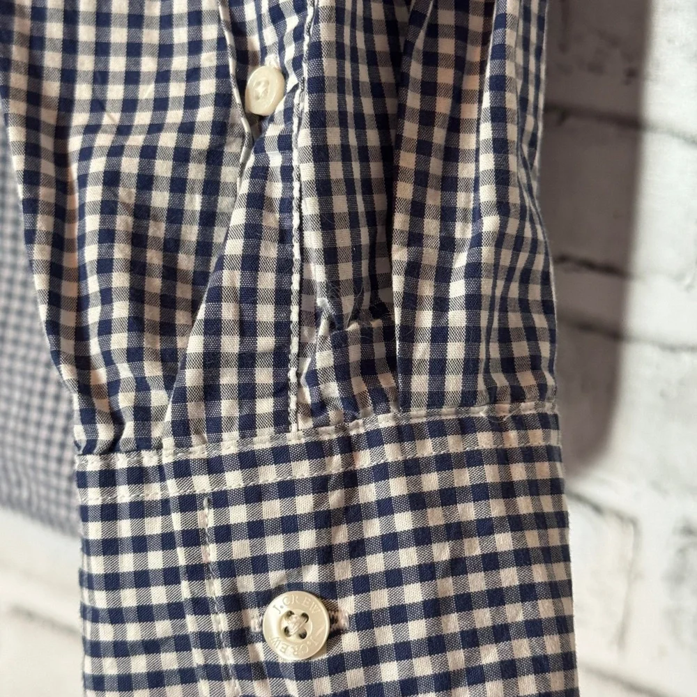 J.‎ Crew Black and White Casual Button Down Shirt Classic Design